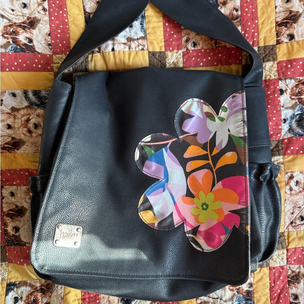 Vintage Haiku black leather, Floral blooms in vivid hues, Shoulder bag 🌺
